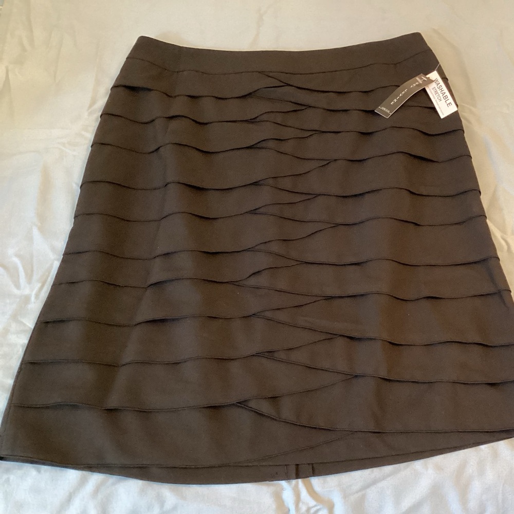 Larry Levine Womens Skirt